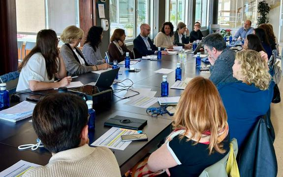 Imaxe da nova:A Xunta pon en valor ás familias acolledoras especializadas polo seu importante labor social