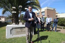 Román Rodríguez enxalza a figura de Paco Lareo polo seu labor a prol da dinamización cultural na comarca do Deza