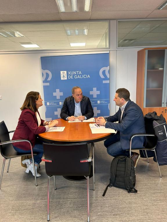 Imaxe da nova:Reguera reúnese co alcalde de Cuntis para tratar distintos temas de interese para o seu concello