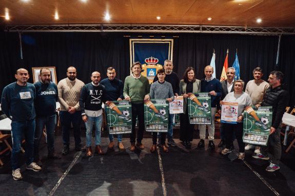 Imaxe da nova: Lete Lasa destaca o deporte como o principal motor da saúde e a felicidade dos nenos na presentación do torneo internacional de fú...