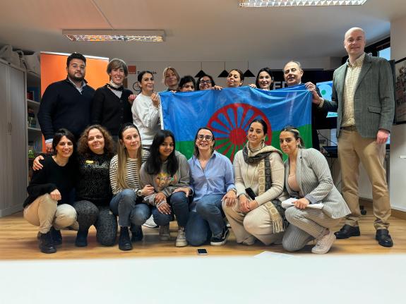 Imagen de la noticia:La Xunta pone en valor los avances logrados con la población gitana durante la conmemoración del Día Internacional del Puebl...