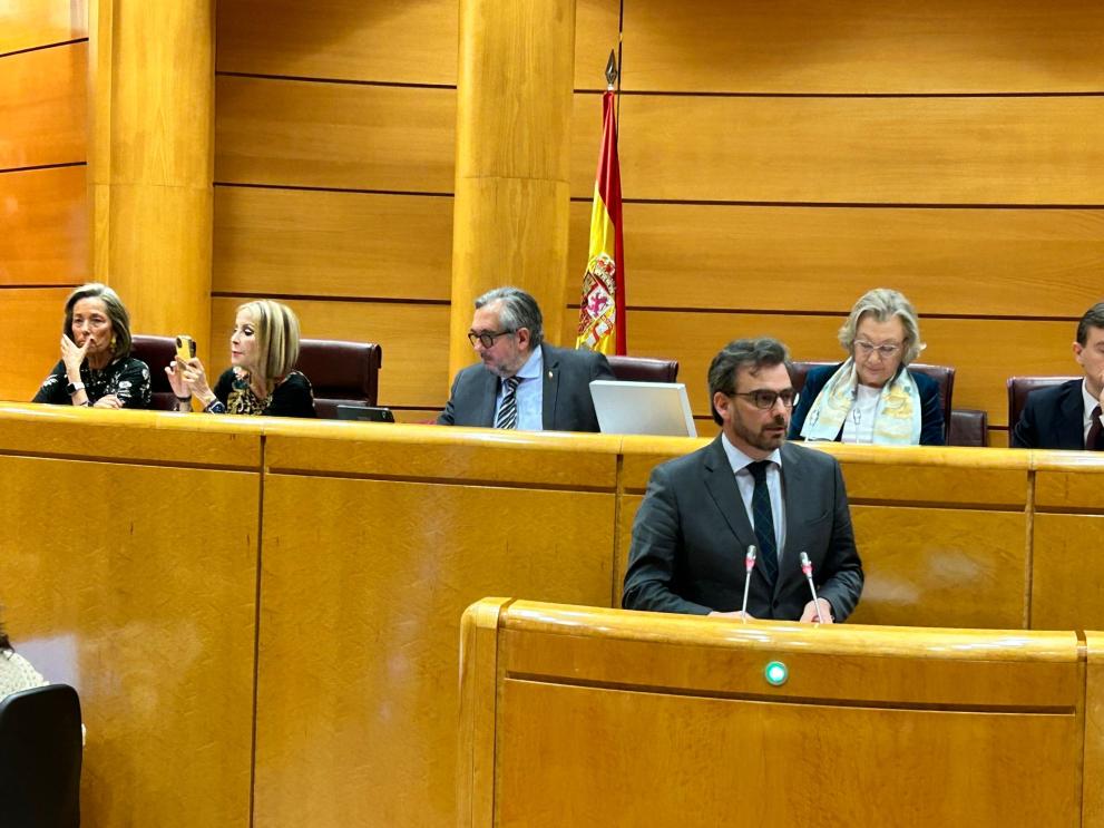 Imaxe 1 de 2 asociada á nova