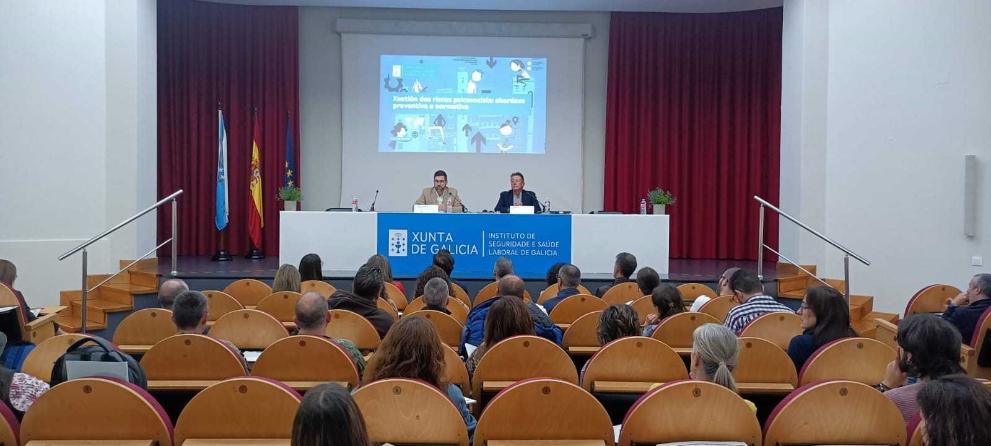 Imaxe 2 de 2 asociada á nova