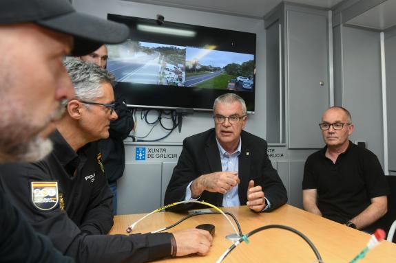 Imaxe da nova:Constituído o posto de mando avanzado que coordinará o dispositivo de seguridade de case un milleiro de efectivos diarios durante ‘...