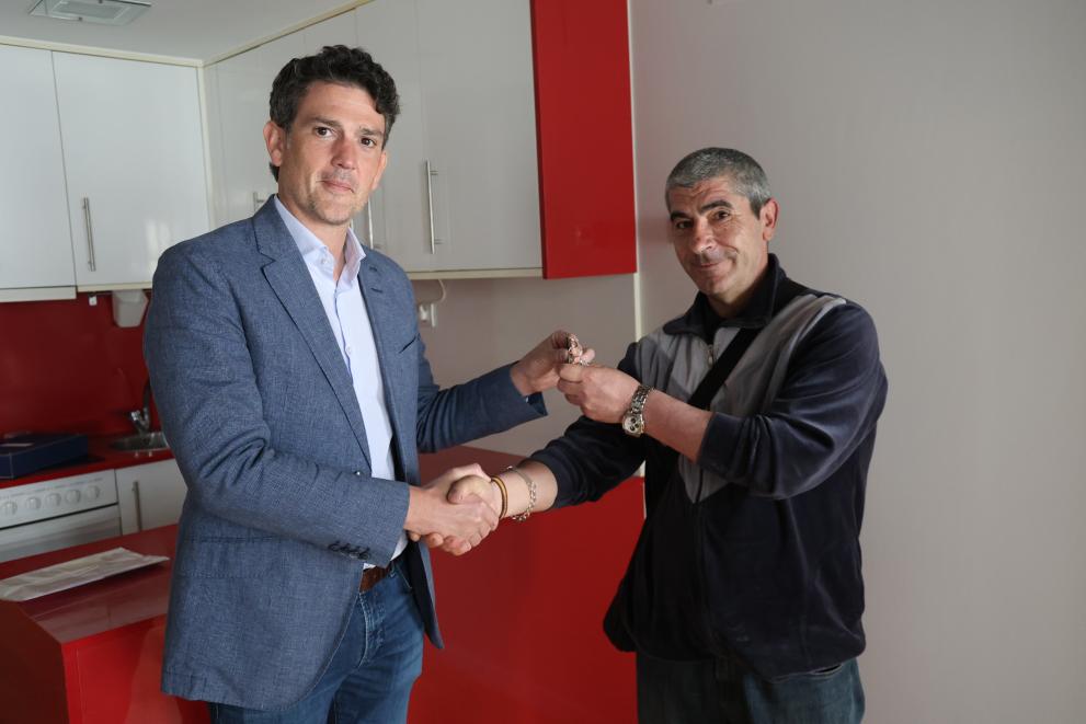 Imaxe 2 de 2 asociada á nova