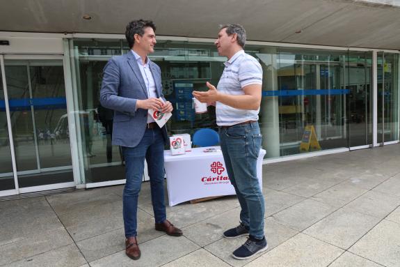 Imaxe da nova:Arias destaca o traballo que desenvolve Cáritas Lugo en favor da inclusión social