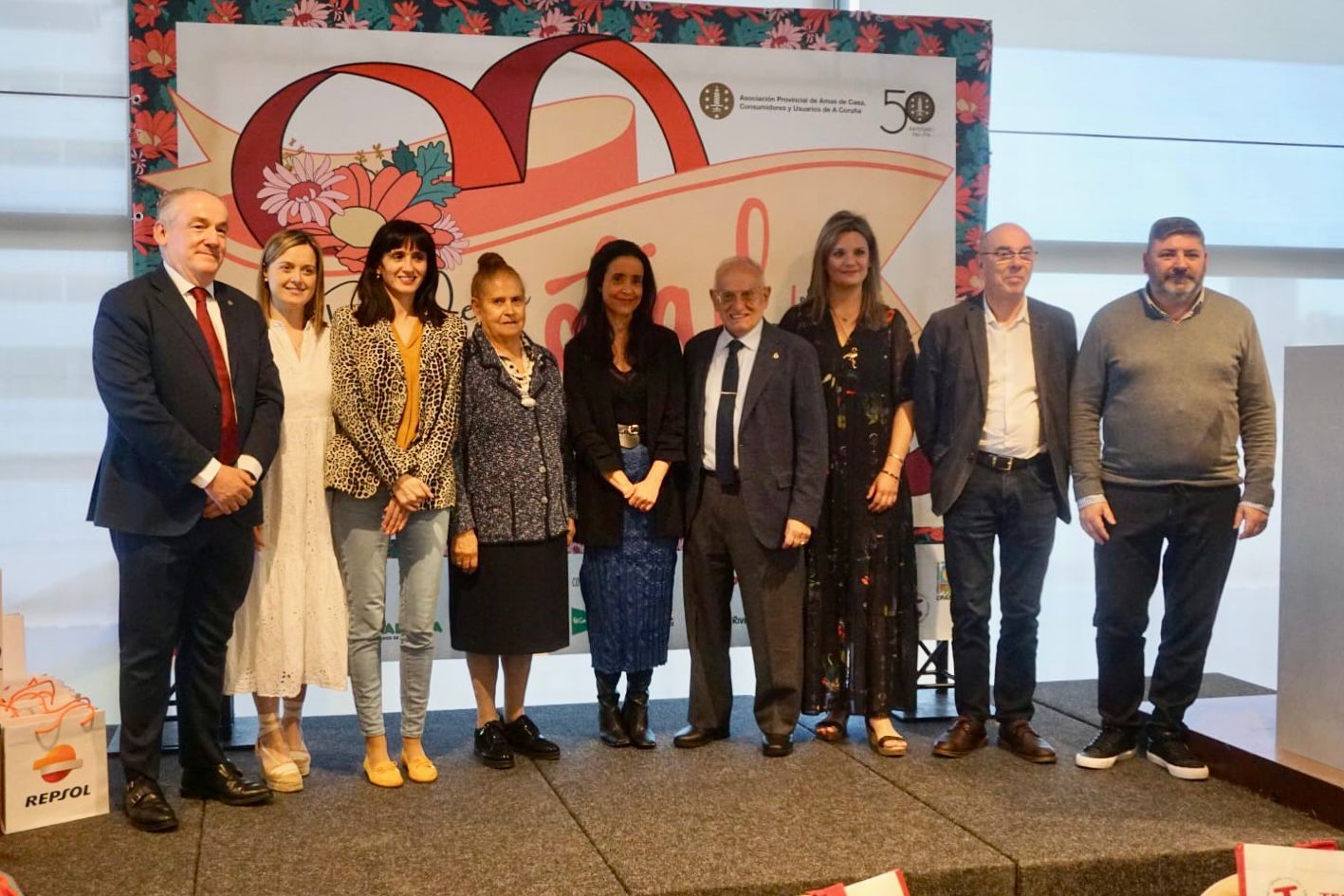 Imagen del artículo A Xunta participa na celebración do Día da Amizade organizada pola Asociación Provincial de Amas de Casa, Consumidores e Usuarios da Coruña