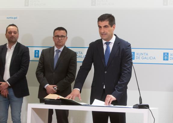 Imaxe da nova:Gabriel Alén Castro toma posesión como director xeral de Comercio e Consumo