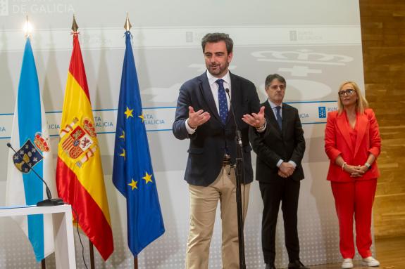 Imaxe da nova:Diego Calvo asiste á toma de posesión do secretario xeral técnico da consellería de Presidencia, Xustiza e Deportes