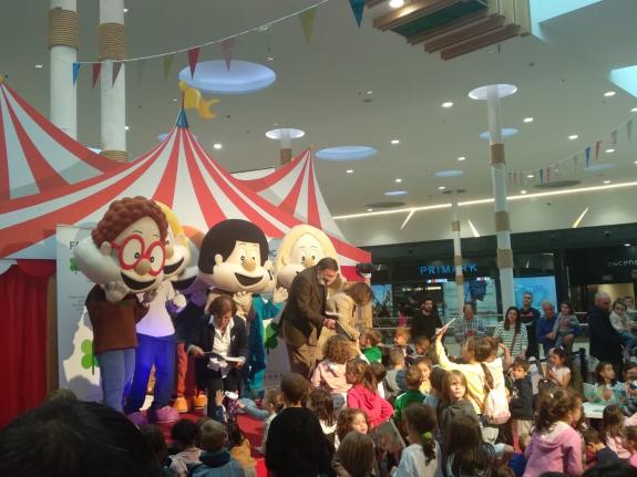 Imaxe da nova:A Xunta apoia unha guía protagonizada polos Bolechas para dar a coñecer aos pequenos a discapacidade intelectual