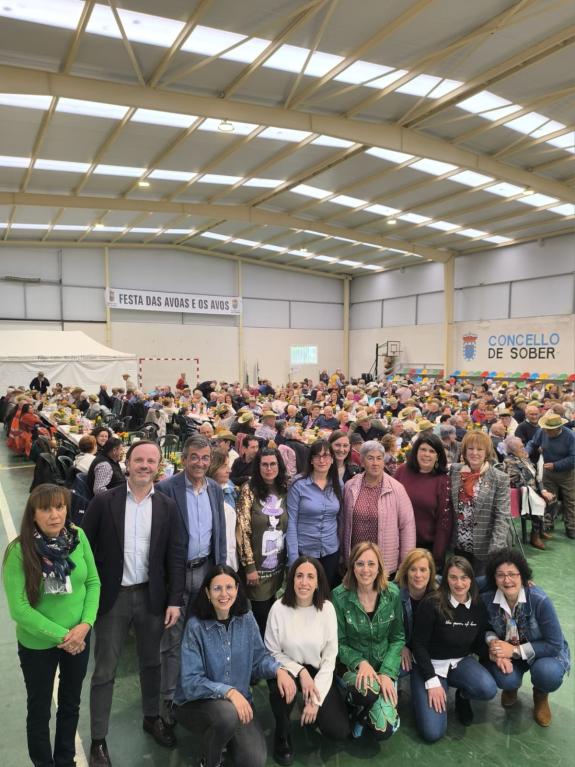 Imaxe da nova:La Xunta recuerda la importancia de compartir momentos con nuestros abuelos y abuelas