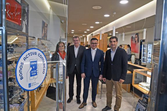 Imaxe da nova:A Xunta destaca o éxito da V edición do Bono Activa Comercio con preto de 300.000 descargados por particulares nos catro primeiros ...