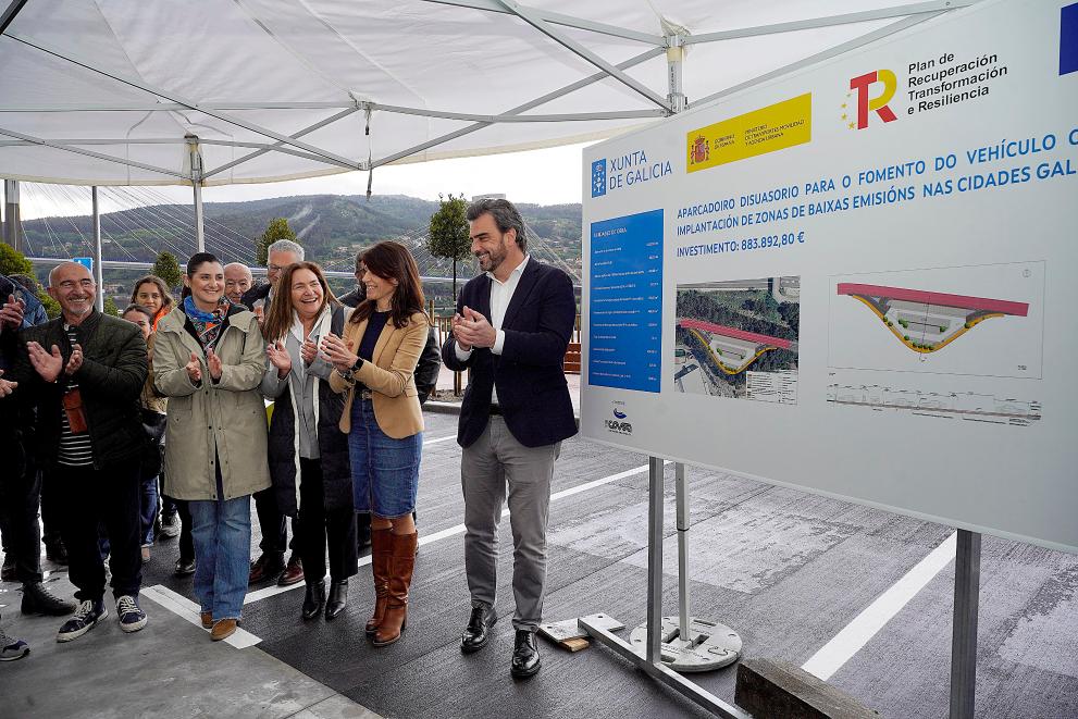 Imaxe 2 de 3 asociada á nova
