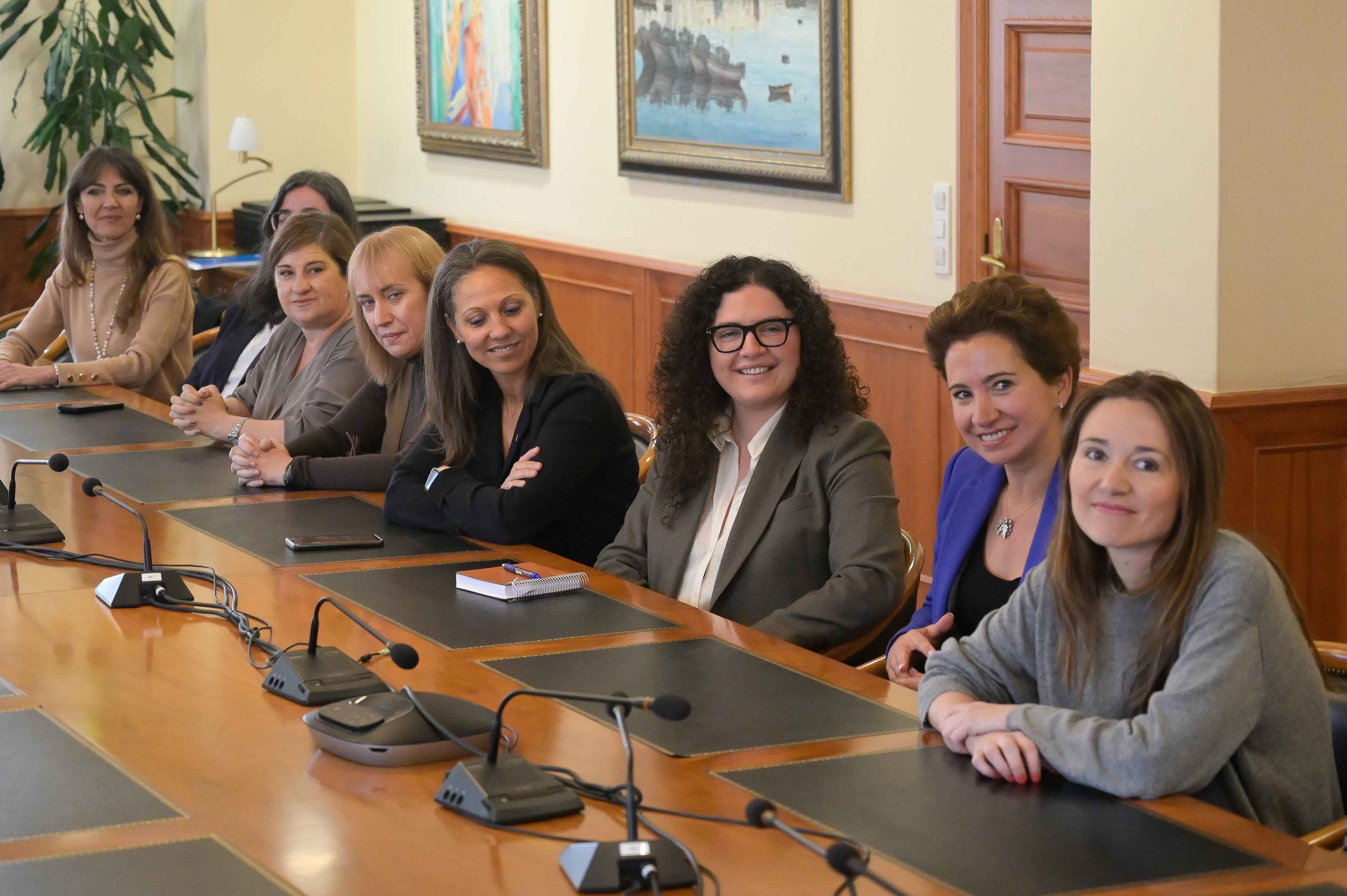Image 0 of article A Xunta apoia o liderado feminino das altas directivas galegas