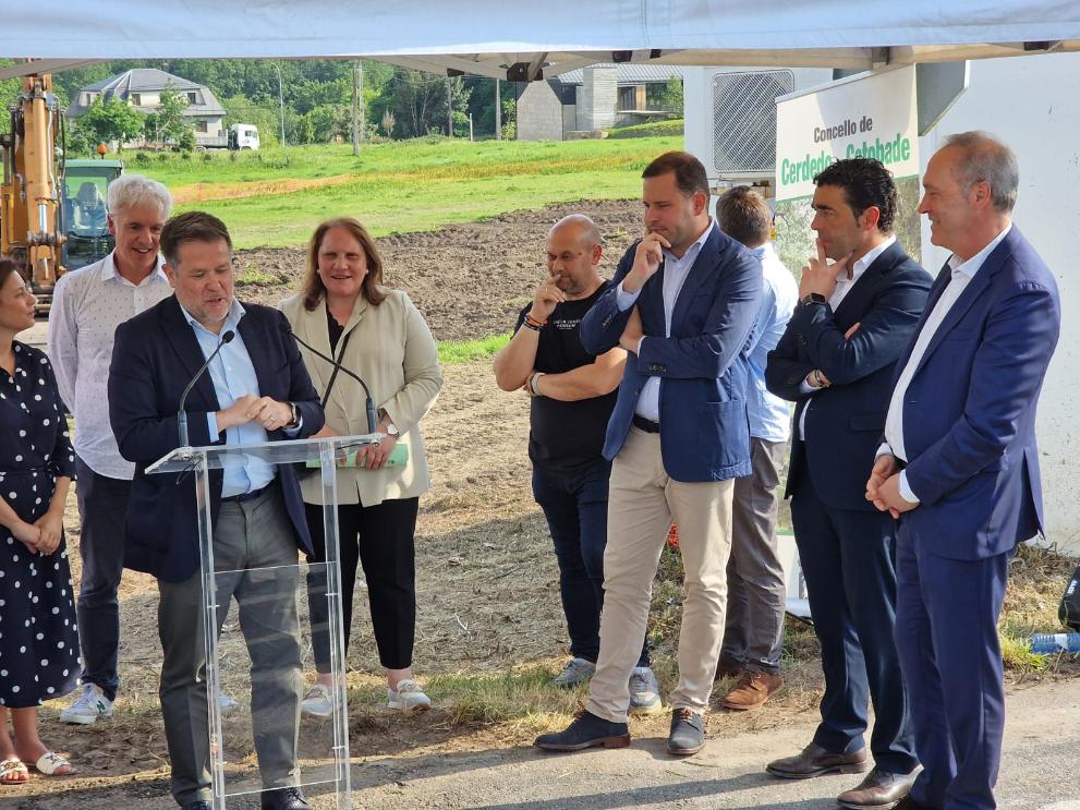 Imaxe 3 de 3 asociada á nova