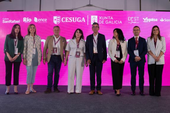 Imagen de la noticia: Lorenzana destaca as posibilidades que ofrece o rural para o desenvolvemento dunha industria verde e sustentable