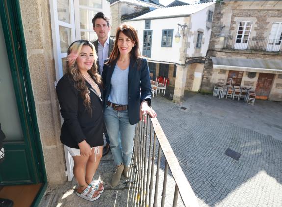 Imaxe da nova:A Xunta fai entrega dunha vivenda de promoción pública en réxime de alugueiro social na Tinería de Lugo