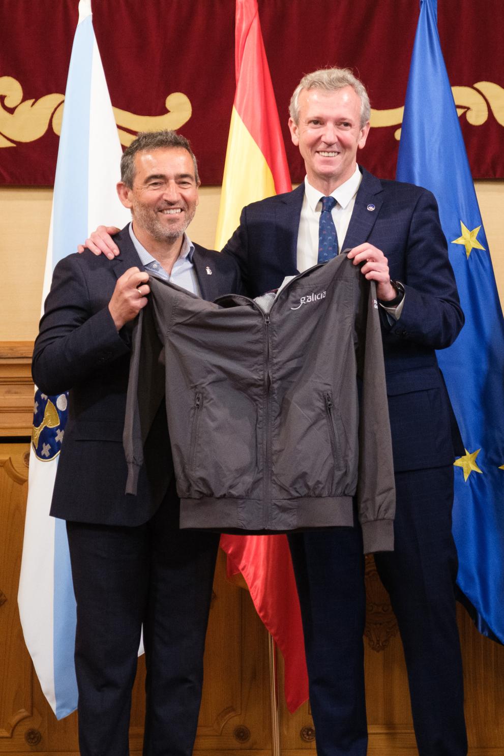 Imaxe 5 de 5 asociada á nova