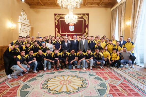 Imagen de la noticia:Rueda recibe al Real Club Deportivo de A Coruña para felicitarlo por el ascenso a segunda división