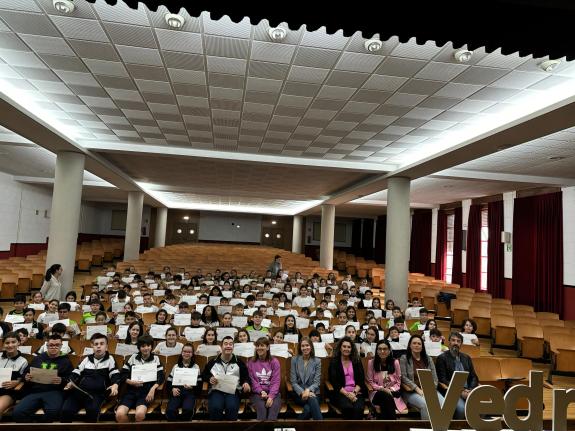 Imaxe da nova:Lara Meneses destaca o Pasaporte Solidario como un programa que difunde o compromiso e a implicación social no alumnado